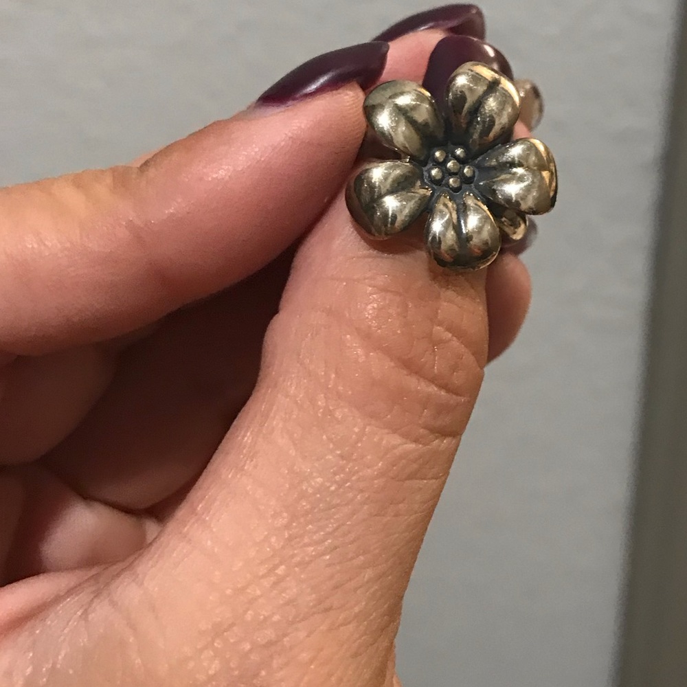 James Avery April Flower Ring *retired design*